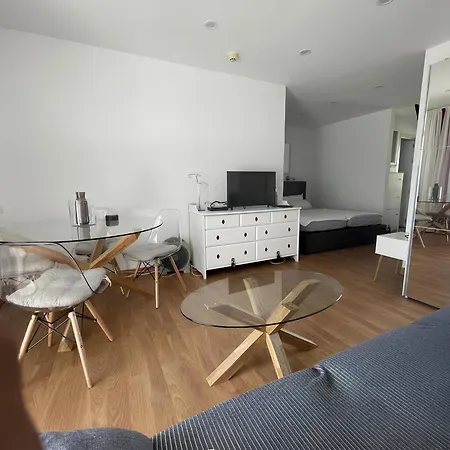 Con Piscina Climatizada Y Vista Al Mar Апартаменты Сан-Бартоломе